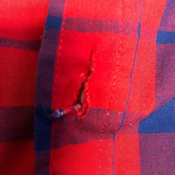 Wrangler Boys Red & Blue Plaid Button Up Shirt, Size XL 14-16 - Picture 7 of 7